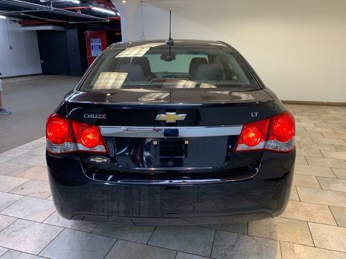 Used 2015 Chevrolet Cruze LT w/ Sun And Sound Package FWD image 6