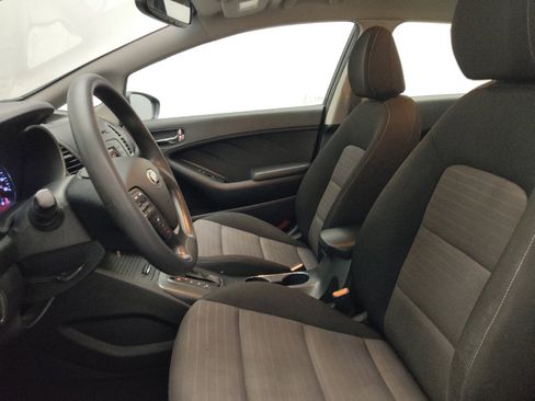 Used 2016 Kia Forte LX FWD image 17