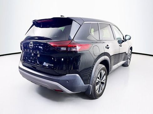 Certified 2023 Nissan Rogue SV image 5