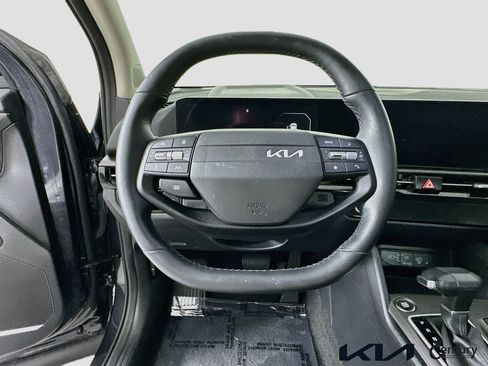 Certified 2026 Kia Sportage SX FWD image 11