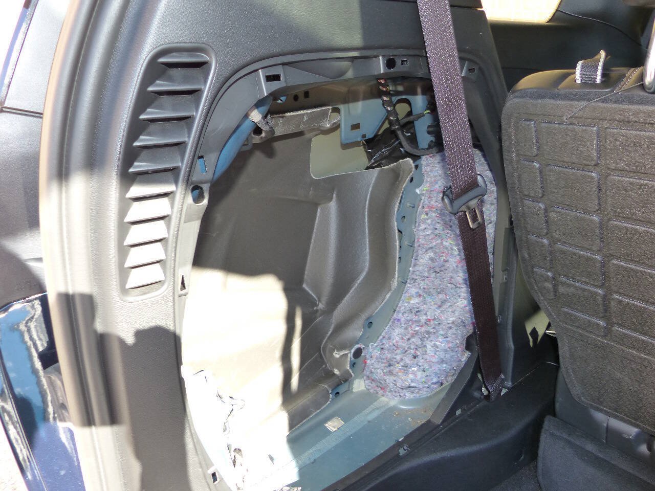 Used 2025 Chrysler Pacifica Select FWD image 36