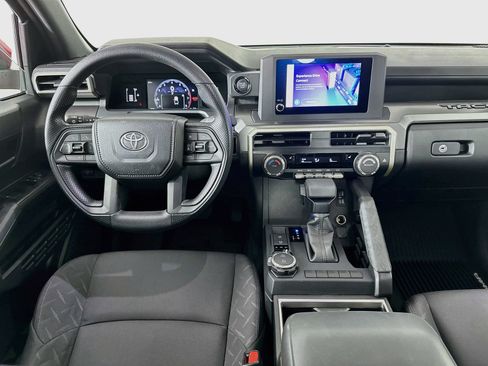 Certified 2026 Toyota Tacoma SR5 AWD/4WD image 22
