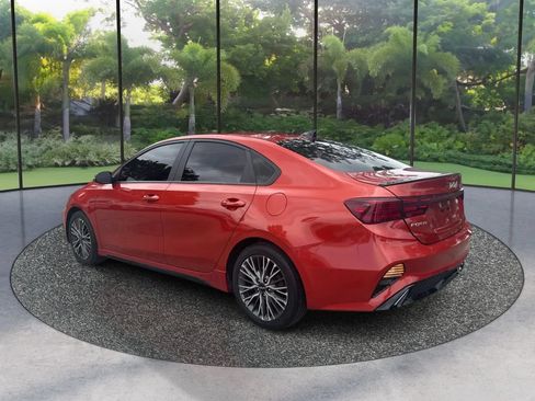 Used 2022 Kia Forte GT-Line w/ GT-Line Technology Package FWD image 7