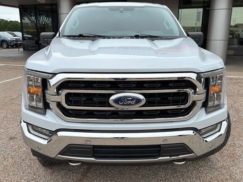 Used 2021 Ford F150 XLT w/ Equipment Group 302A High AWD/4WD image 8