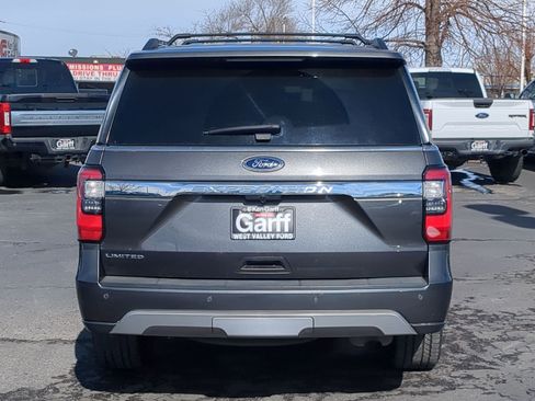 Used 2021 Ford Expedition Limited image 5