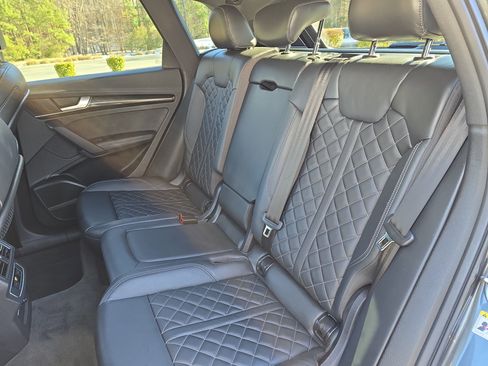 Used 2023 Audi SQ5 Premium Plus w/ Premium Plus Package image 14