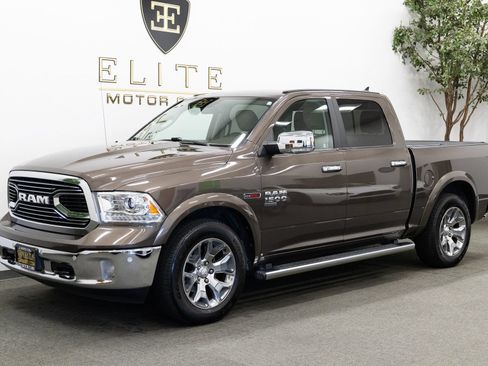 Used 2019 RAM 1500 Laramie w/ Convenience Group RWD image 1