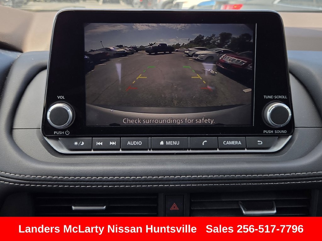 Used 2023 Nissan Rogue SV FWD image 19