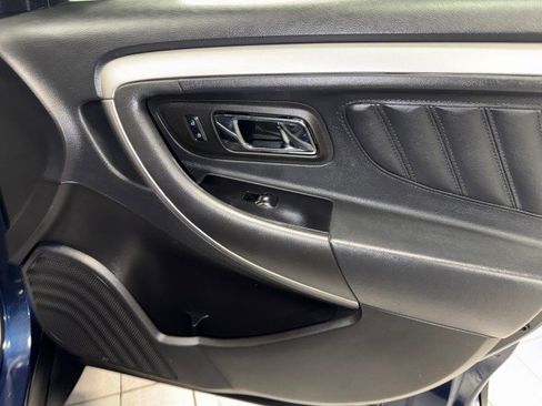 Used 2016 Ford Taurus SEL w/ Equipment Group 201A image 28