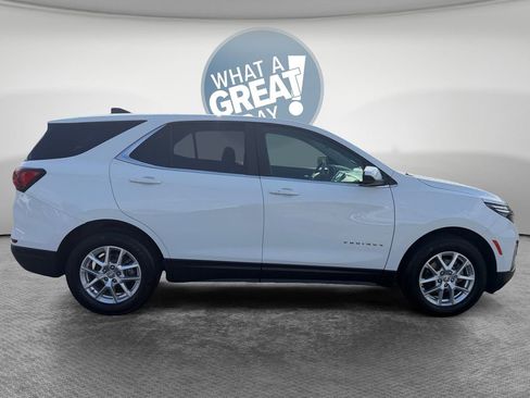 Certified 2023 Chevrolet Equinox LT AWD/4WD image 2
