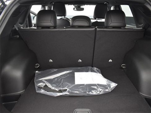 Used 2025 Jeep Compass Limited image 12