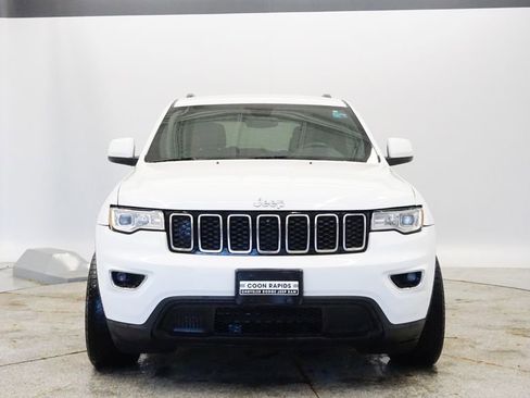 Certified 2017 Jeep Grand Cherokee Laredo w/ Quick Order Package 23E image 11