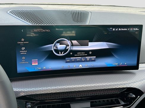 New 2026 BMW 330i Sedan w/ M Sport Package image 13