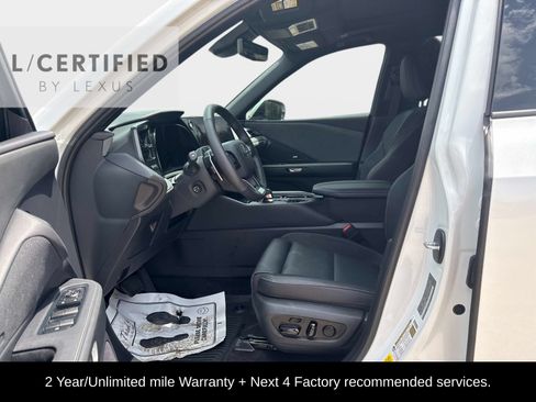 Used 2026 Lexus TX 350 AWD w/ Technology Package image 16