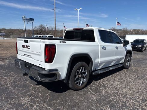 Used 2024 GMC Sierra 1500 SLT w/ SLT Premium Package image 7