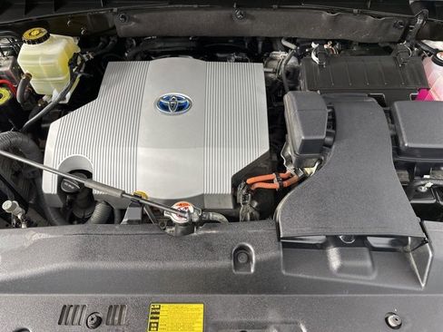 Used 2018 Toyota Highlander Limited Platinum image 10