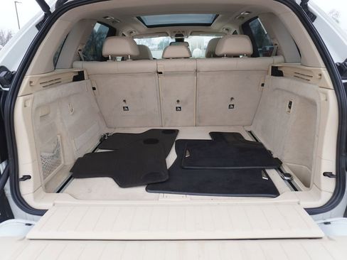 Used 2015 BMW X5 xDrive50i image 15