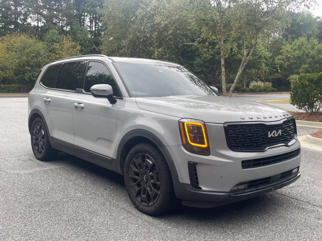 Used 2022 Kia Telluride SX w/ SX Prestige Package AWD/4WD image 3