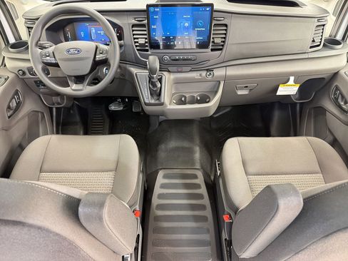New 2026 Ford Transit 250 148 Medium Roof RWD image 13