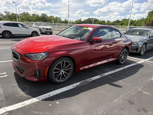 Certified 2025 BMW 230i Coupe RWD image 2