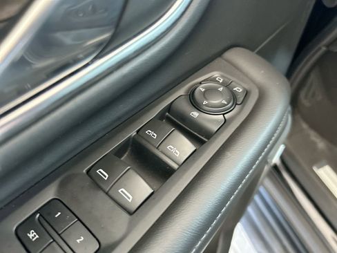 Used 2024 Chevrolet Tahoe LT image 11