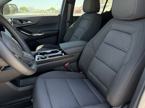 New 2026 Chevrolet Equinox LT image 21