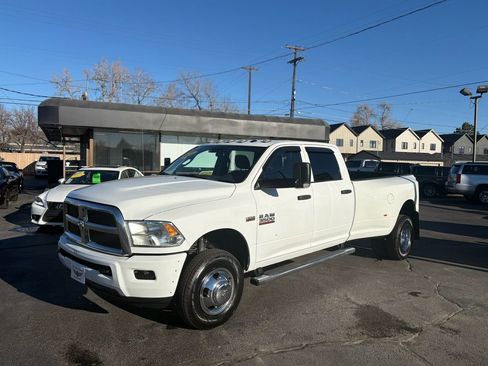 Used 2018 RAM 3500 Tradesman w/ Chrome Appearance Group AWD/4WD image 6