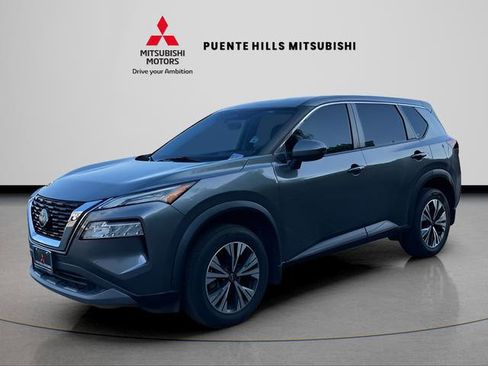 Used 2022 Nissan Rogue SV FWD image 1