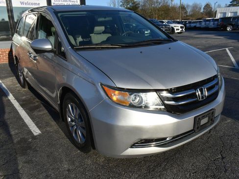 Used 2014 Honda Odyssey EX image 4