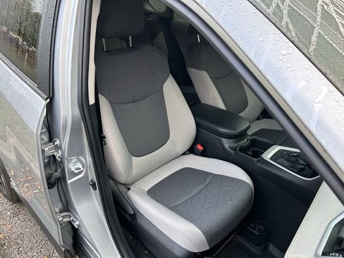 Certified 2024 Toyota RAV4 XLE w/ Convenience Package image 15