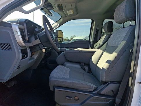 Used 2024 Ford F250 XLT image 13