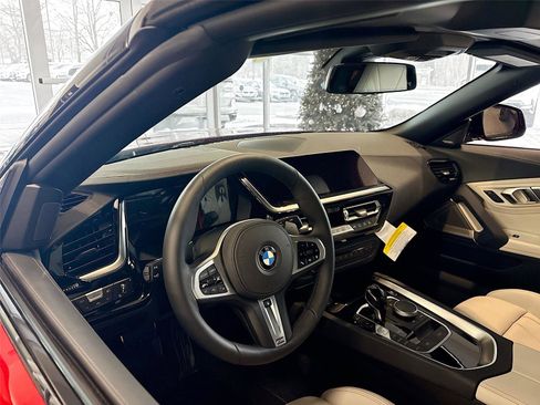 New 2026 BMW Z4 M40i w/ Shadowloine Package image 7
