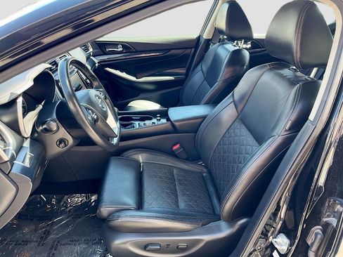 Used 2022 Nissan Maxima Platinum w/ Sport Mat Group FWD image 22