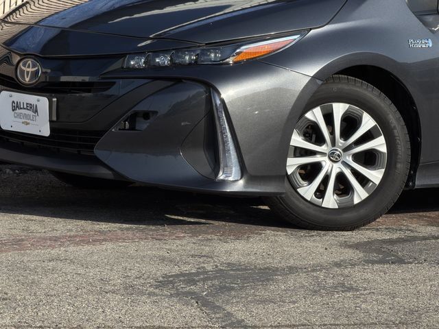 Used 2022 Toyota Prius Prime LE FWD image 8