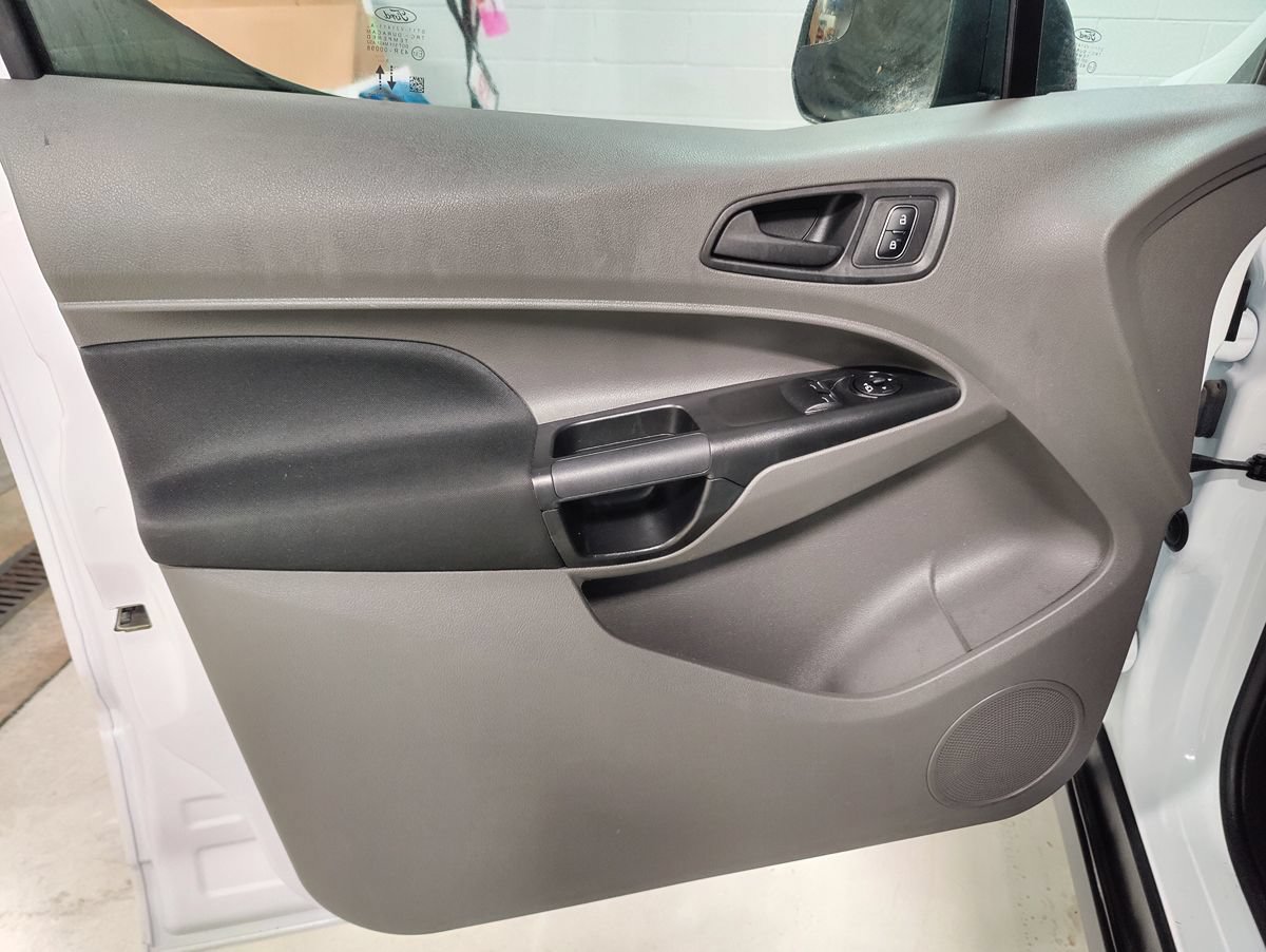 Used 2023 Ford Transit Connect XL FWD image 20
