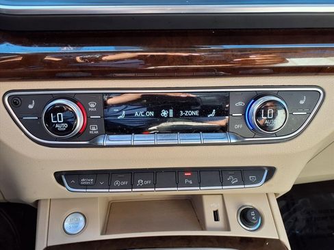 Used 2020 Audi Q5 2.0T Premium image 16