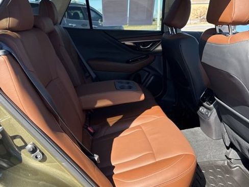 Used 2022 Subaru Outback Touring image 16
