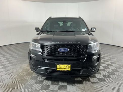 Used 2018 Ford Explorer Sport w/ Equipment Group 401A AWD/4WD image 2