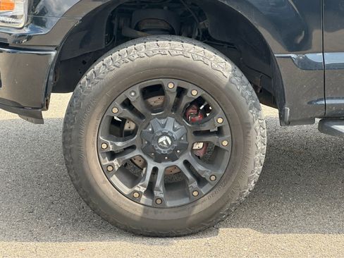 Used 2018 Ford F150 XL w/ Equipment Group 101A Mid AWD/4WD image 25