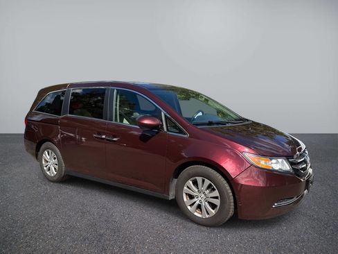 Used 2016 Honda Odyssey SE image 5