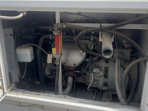 Used 2013 Ford E-250 and Econoline 250 RWD image 11