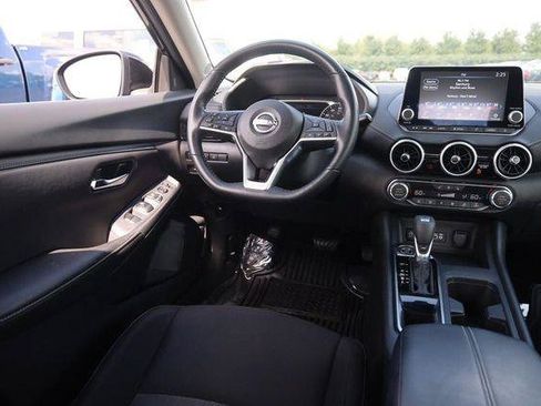 Used 2025 Nissan Sentra SV w/ All-Weather Package FWD image 22