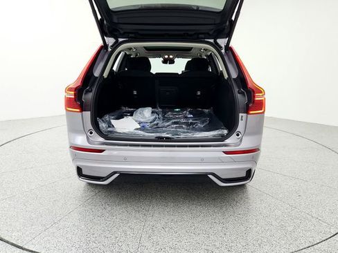 New 2026 Volvo XC60 B5 Plus w/ Protection Package Premier image 15
