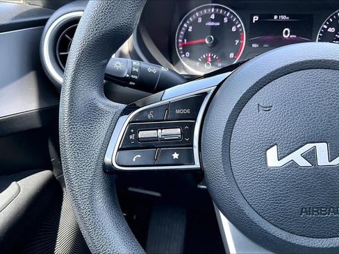 Used 2023 Kia Forte LXS w/ LXS Technology Package FWD image 23