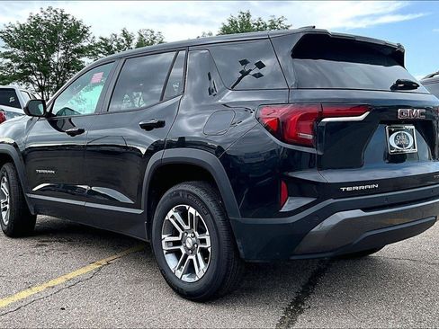 Used 2026 GMC Terrain Elevation FWD image 5