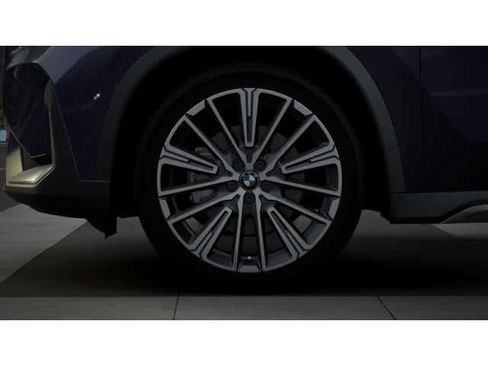 New 2026 BMW X1 xDrive28i w/ Technology Package image 7
