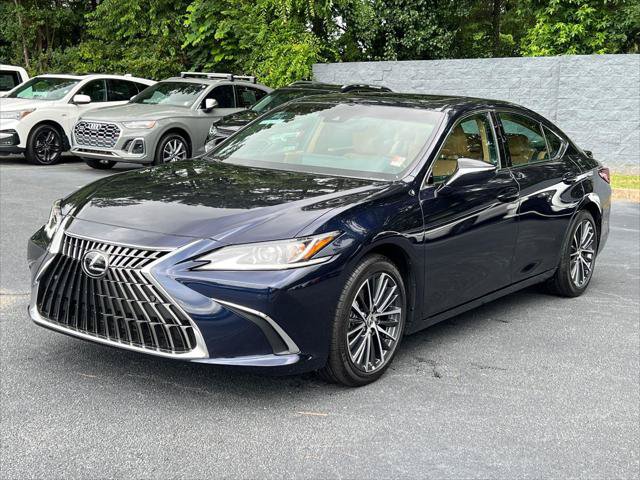 Certified 2025 Lexus ES 300h w/ Premium Package FWD image 2