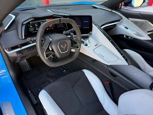 Used 2023 Chevrolet Corvette Stingray Preferred Cpe w/ Z51 Performance Package RWD image 22