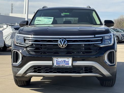 New 2026 Volkswagen Atlas Peak Edition AWD/4WD image 10