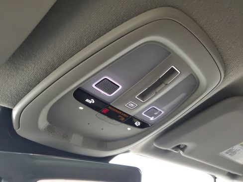 New 2026 Volvo XC40 B5 Core w/ Climate Package image 34